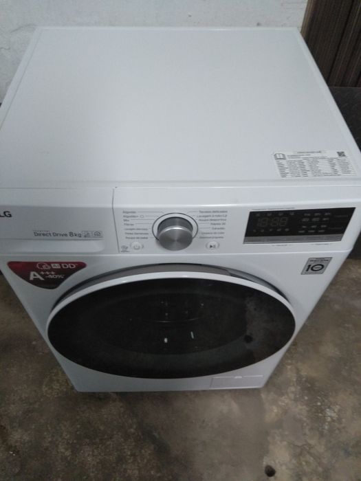 Máquina de lavar roupa LG 8kg