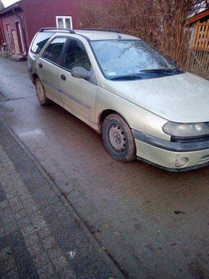 Renault Laguna 1.9 cdi.