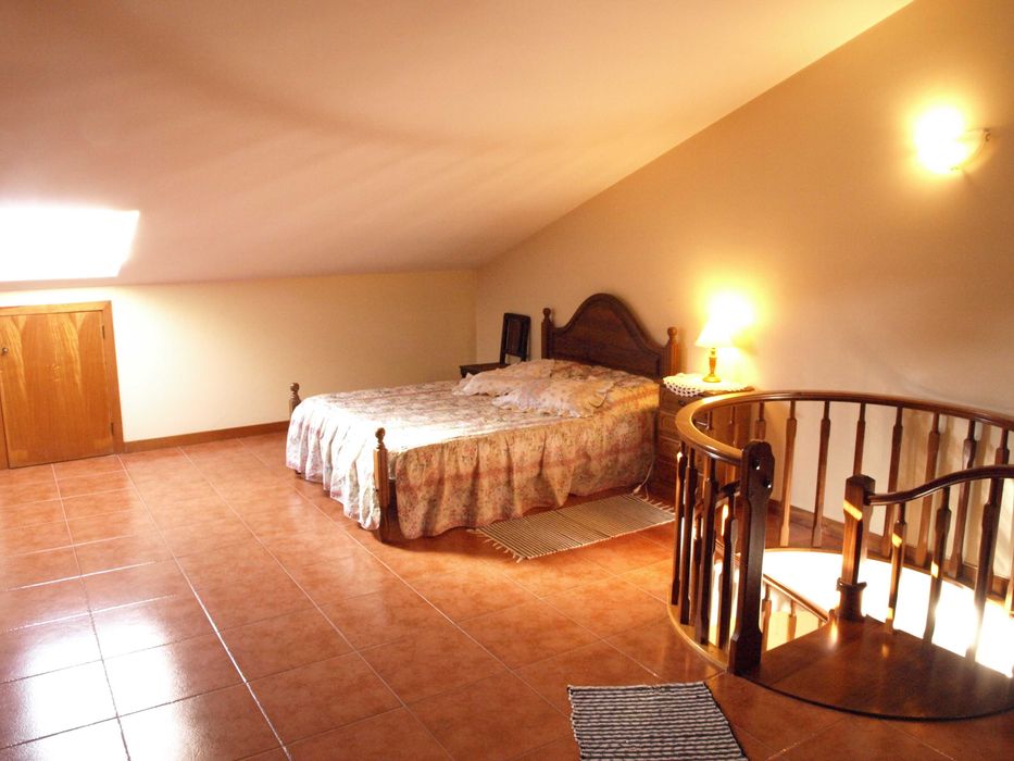 EPS41, espaçoso T3 Duplex em condomínio frente praia. Linda vista mar