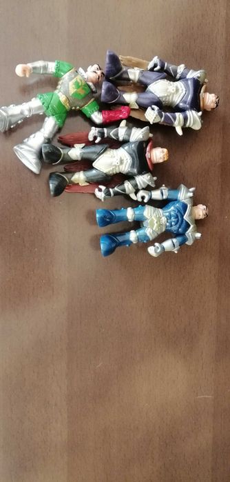 Figurki Disney - rycerze - wiking - kolekcja - zabawki