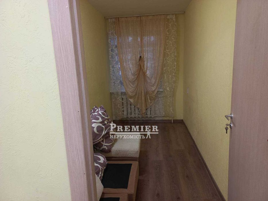 Продам квартиру з ремонтом на Бочарова