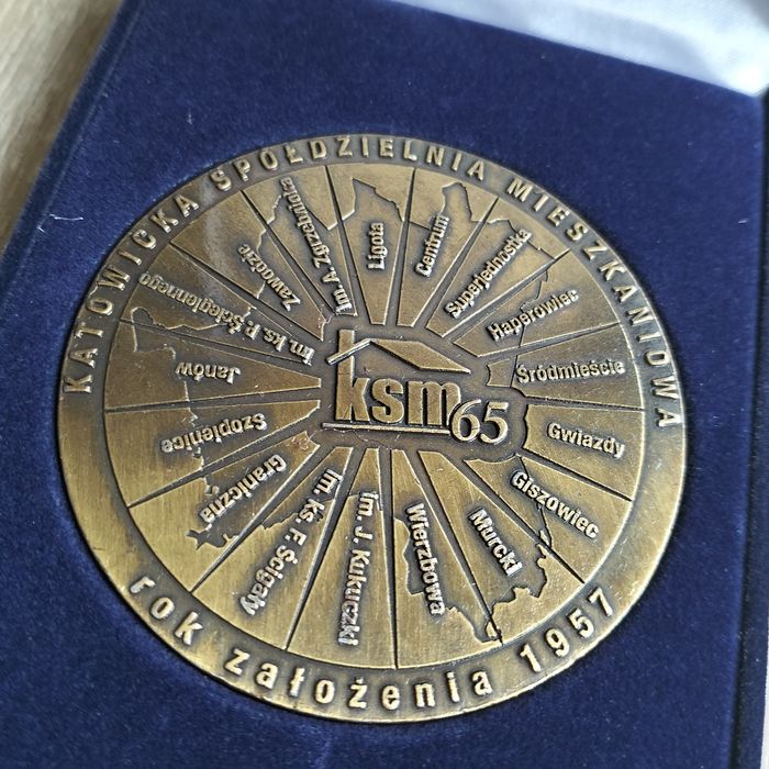 Stary medal KSM...