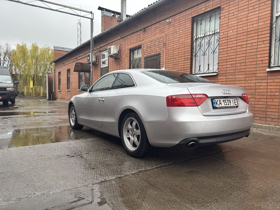 Audi A5 2008 По низу ринка