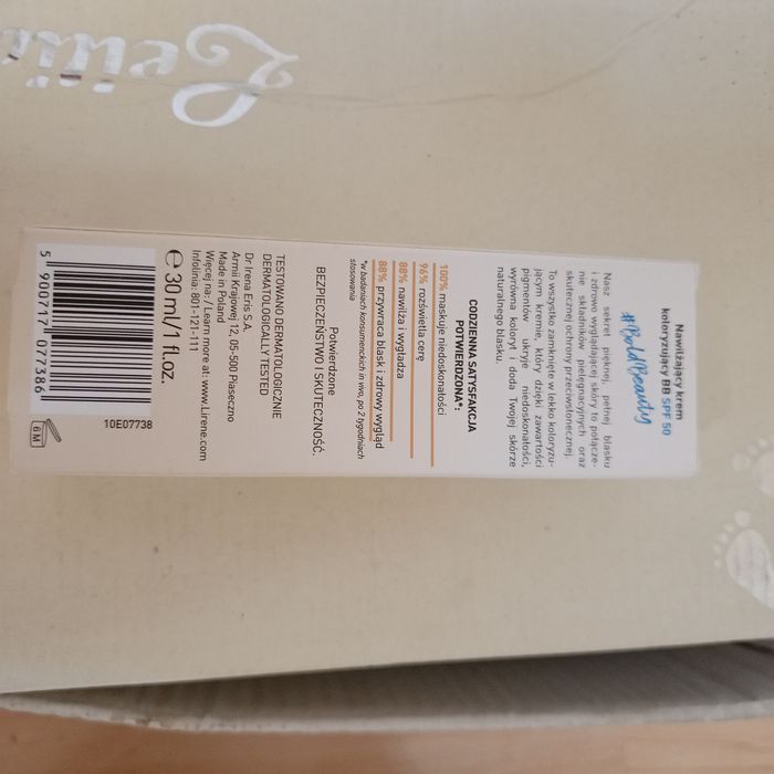 Lirene Nawilżający krem koloryzujący   SPF  50 krem BB