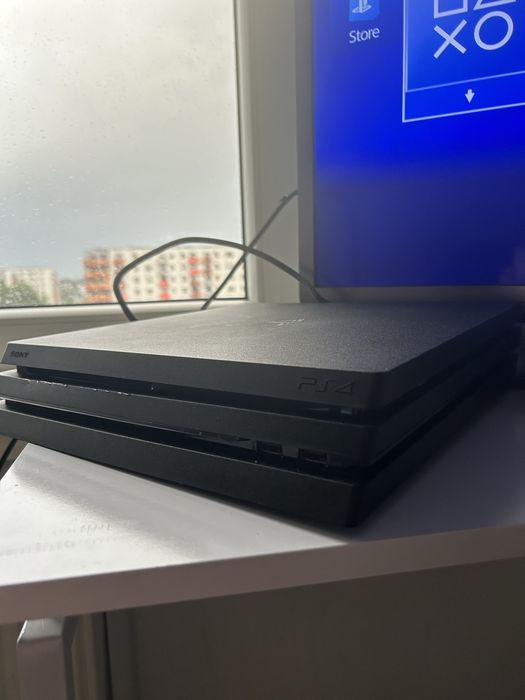 ps 4pro + telewizja Philips Smart