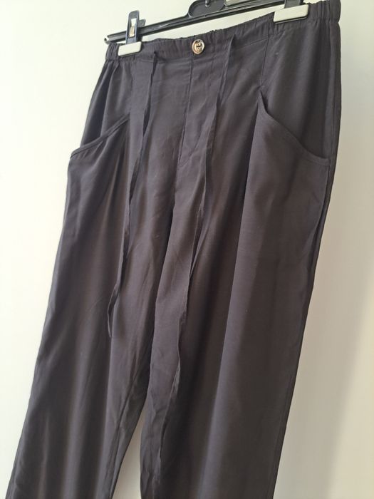 Calças pretas W52 M
