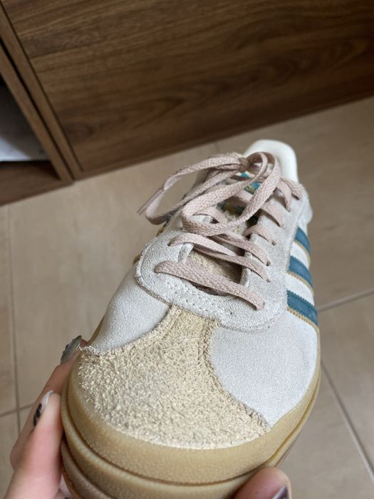 кросівки adidas gazelle bold 38