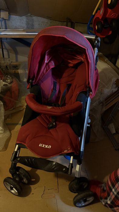 Cadeira de passeio e ovo lolla em bom estado e cobertura para a chuva