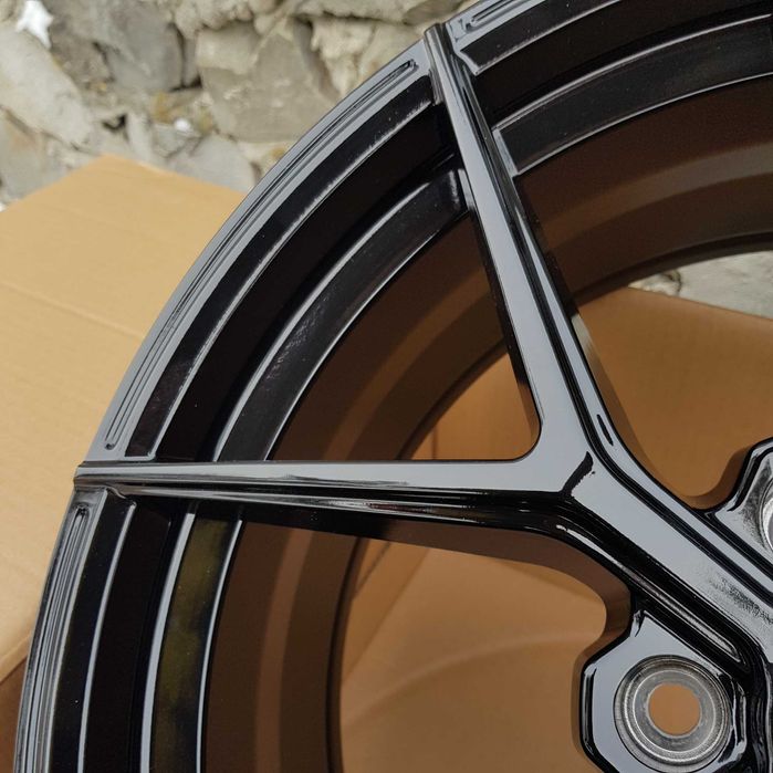 Диски НОВІ R18 Audi 5x112 A4 A6 A3 Q5 VW Passat Jetta Golf Skoda Superb Karoq