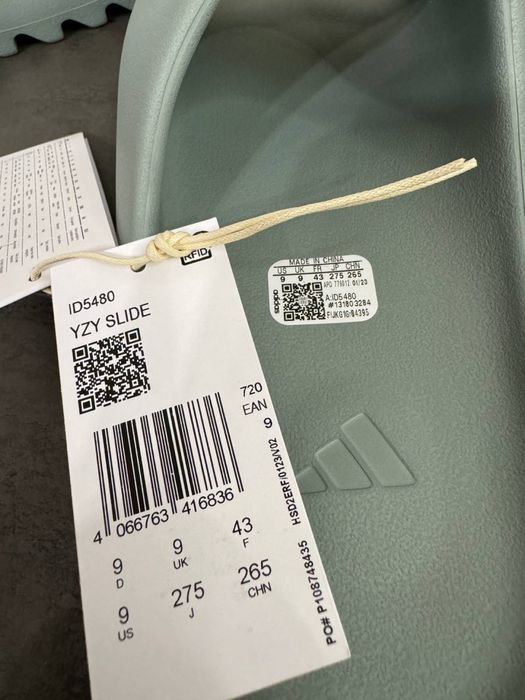 adidas Yeezy slide salt 43 rozmiar