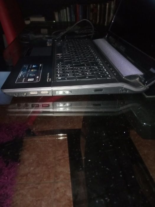 Computador ASUS como novo.