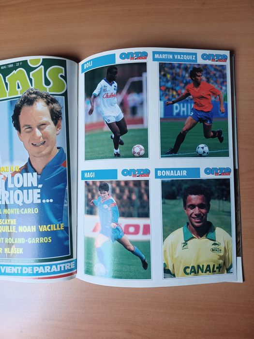 Revista Onze Mondial de Maio de 1989, com Rui Barros na capa