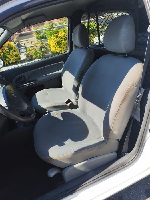 Renault Clio van