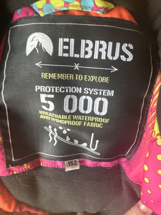 2 kurtki i spodnie na narty, na zime