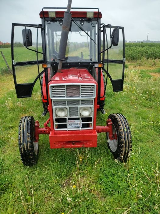 Ciągnik International Case 633 sadownik