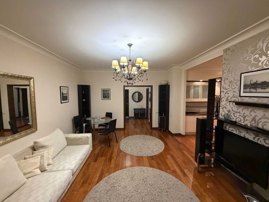 2-кімнатна квартира-студія 70 м² у ЖК Botanic Towers , Центр Києва . вул. Саксаганського, 121