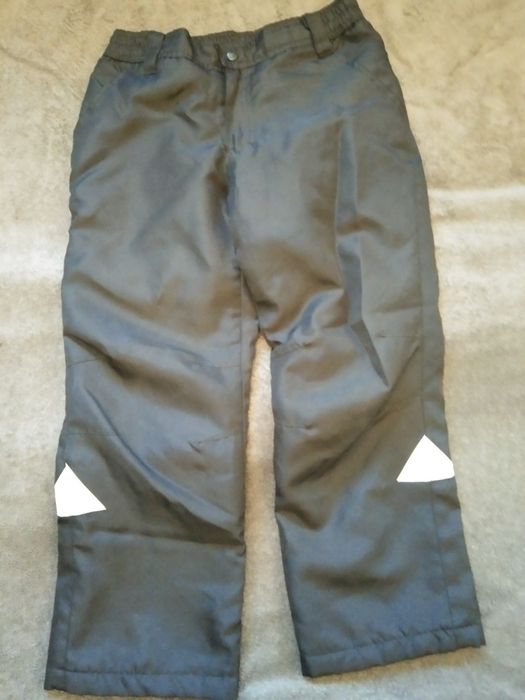 Безкоштовно віддам демісезоні речі для хлопчика