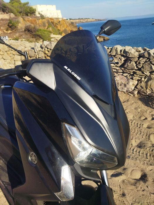 Yamaha XMAX 400 (15)