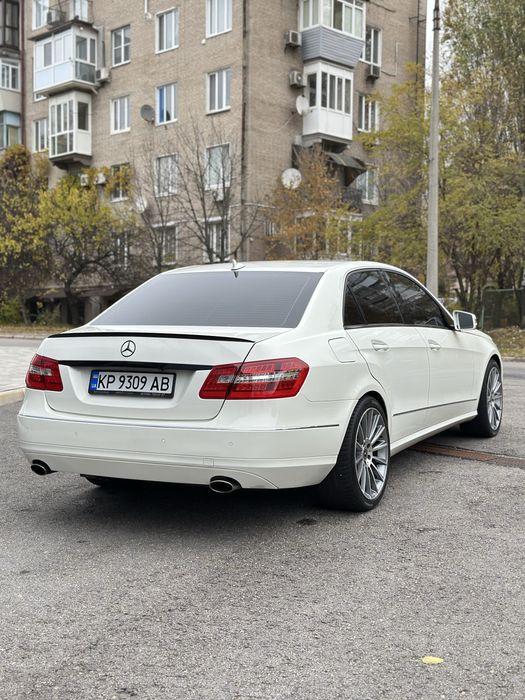 Mercedes E-klasse w212 / мередес 212