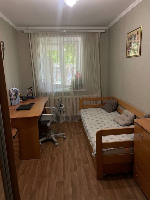 Продам 2х ком. квартиру в центре города, район Гагарина