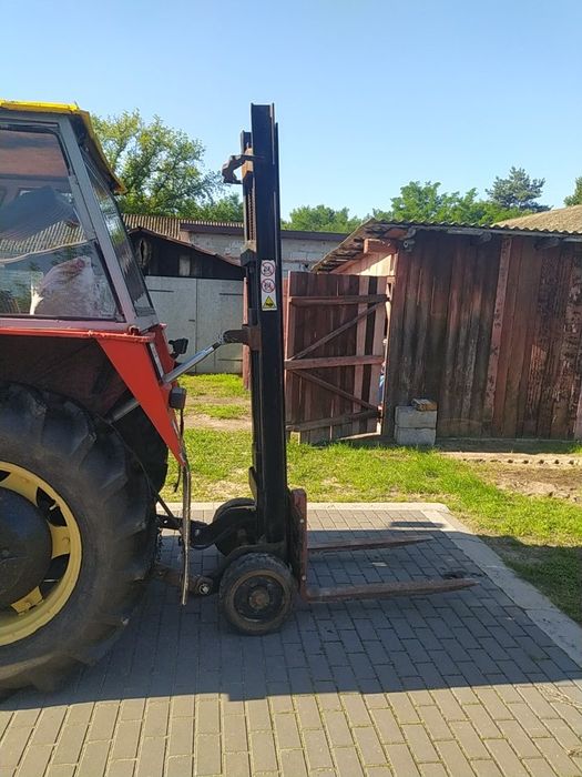 Maszt do traktora tuz do ciągnika