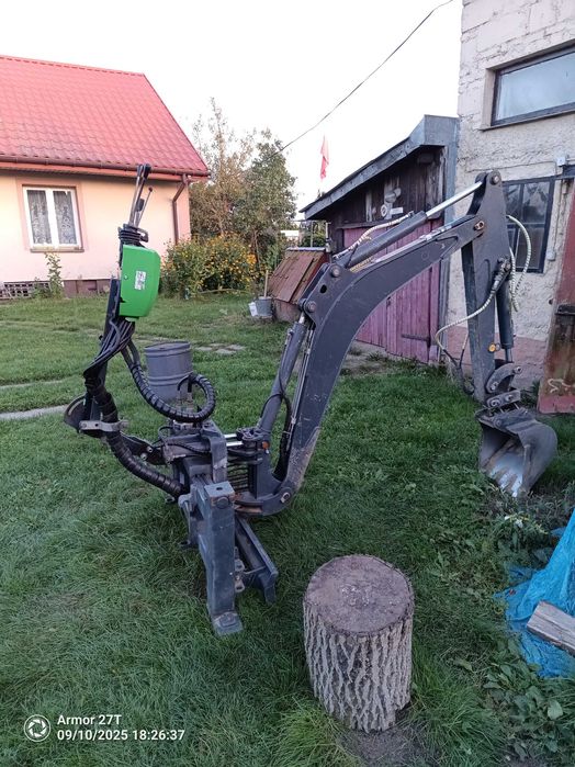 Avant ramię kopiące 260.