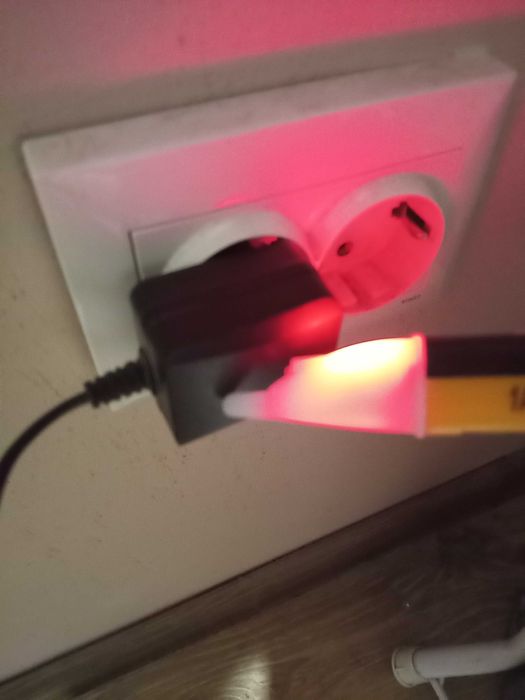 Индикатор скрытой проводки 5-1000V бесконтактный детектор свет звук