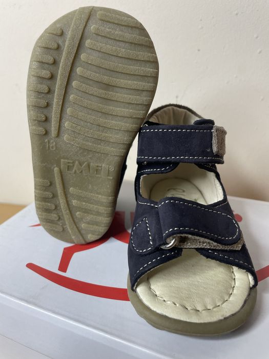 Sandałki chłopięce