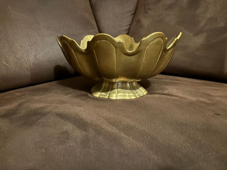 Duża Mosiężna Waza