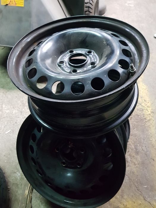 Felgi Stalowe Opel Astra K-R15 5x105 ET37 -6J +czujniki ciśnienia