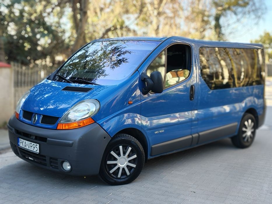 Renault Trafic 1.9 DCI 100km 2006r -7 Osobowy - Klima - Stan Bdb -Hak