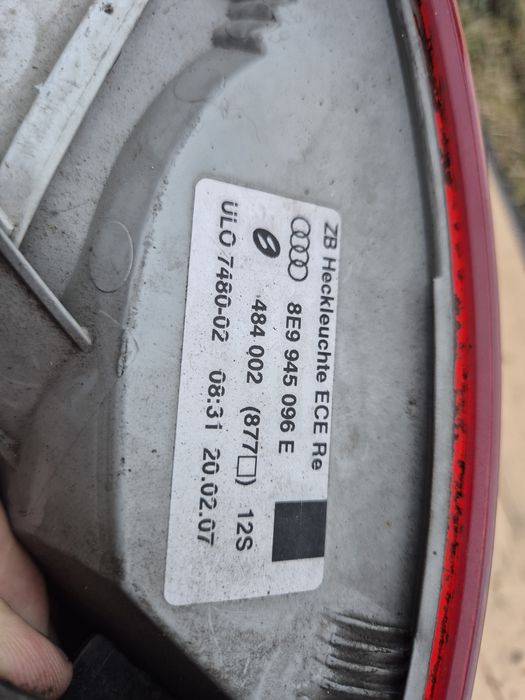 Lampa tylna prawa Audi A4 B7 Avant