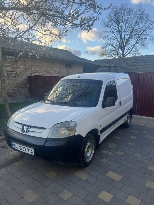 Peugeot  Partner