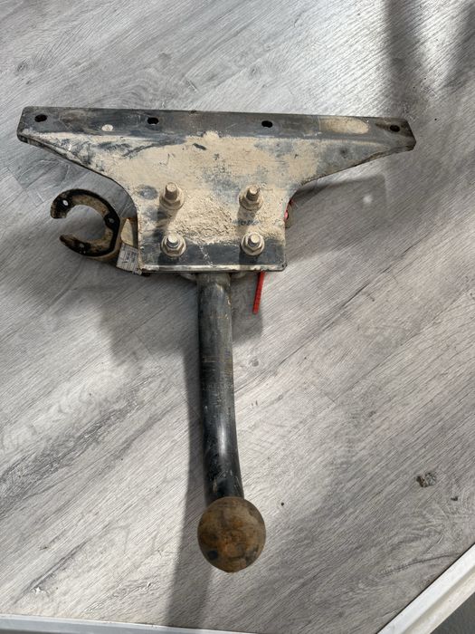 Bola de reboque SAAB 9 5