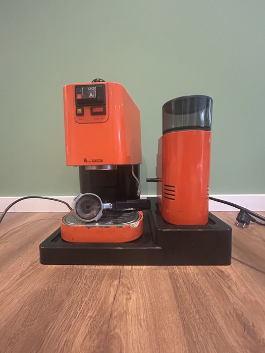 Maquina de Café Baby Gaggia com Moinho