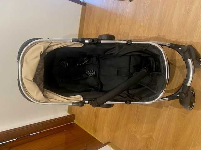 Versatile 2-in-1 Stroller426334228527206403