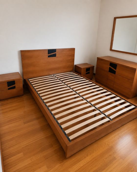 Quartos casal e roupeiros