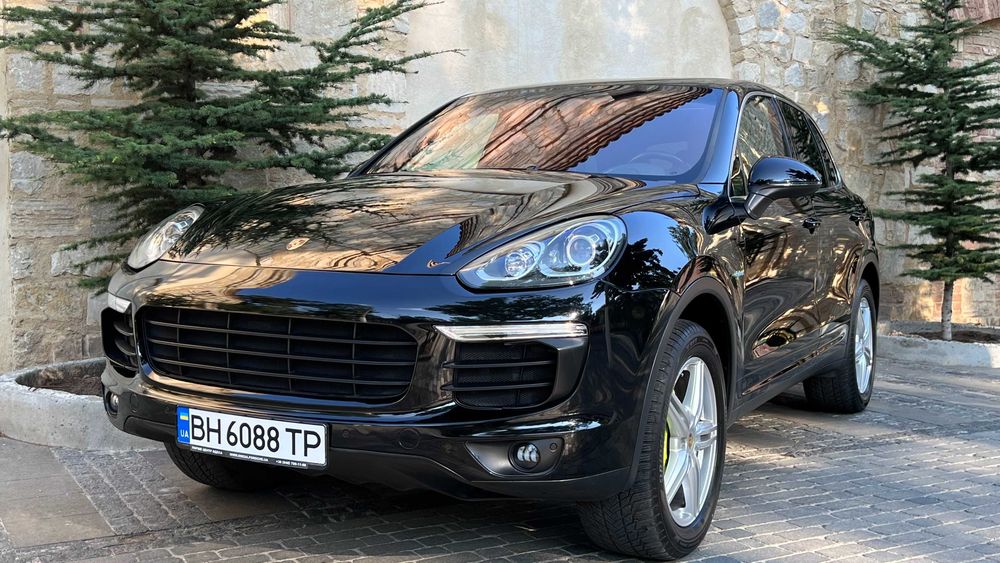 PORSCHE Cayenne Plugin Hybrid