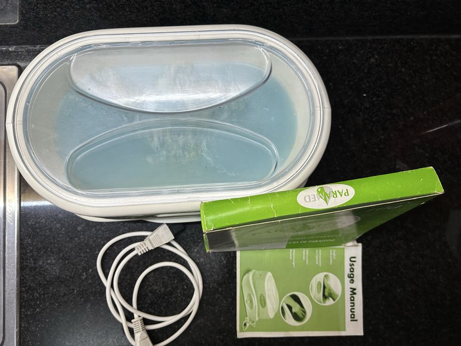 Maquina de perafina (mãos e pés)