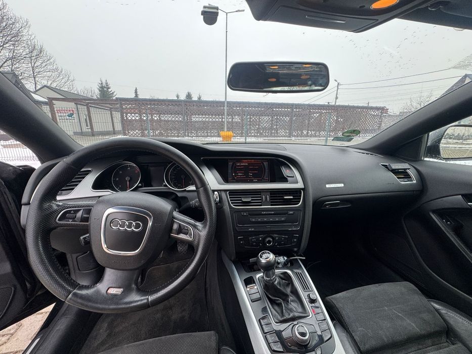 Audi A5 3.0 TDI V6 245KM Quattro S-line