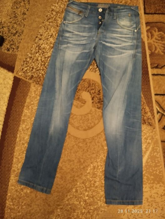 Продаються  джінси підліткові