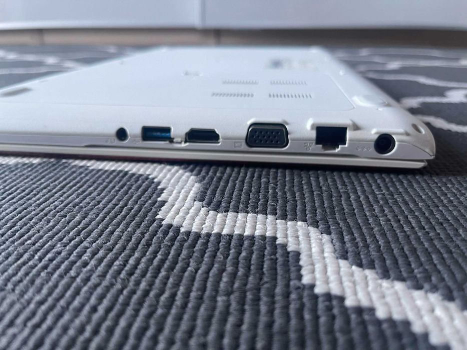 Samsung NP450R5E-X03PL | i5-3230M | 4 GB RAM | HDD 500 GB | Sprawny
