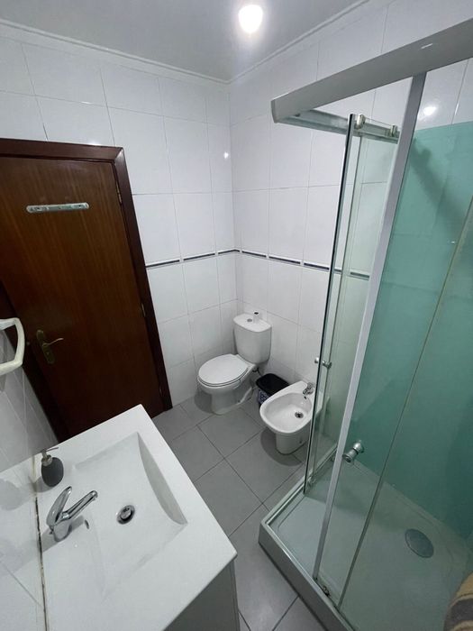 Quarto para arrendar para casal