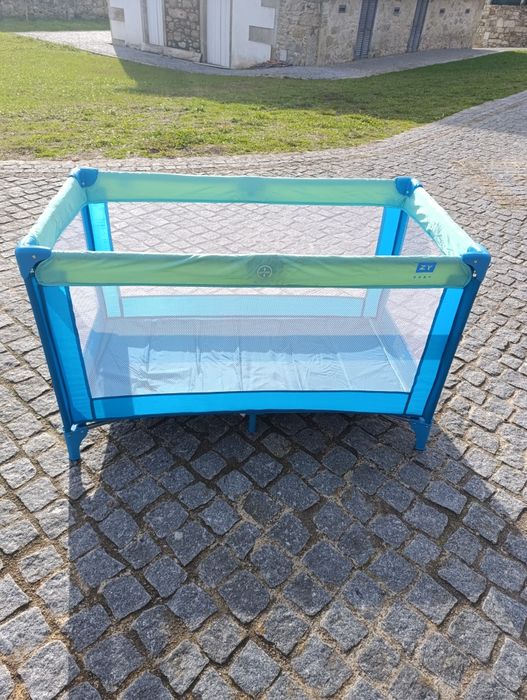 Berço de viagem / cama portátil