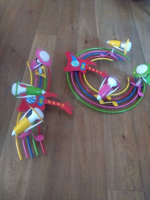 Lampa sufitowa dziecięca muzyczna