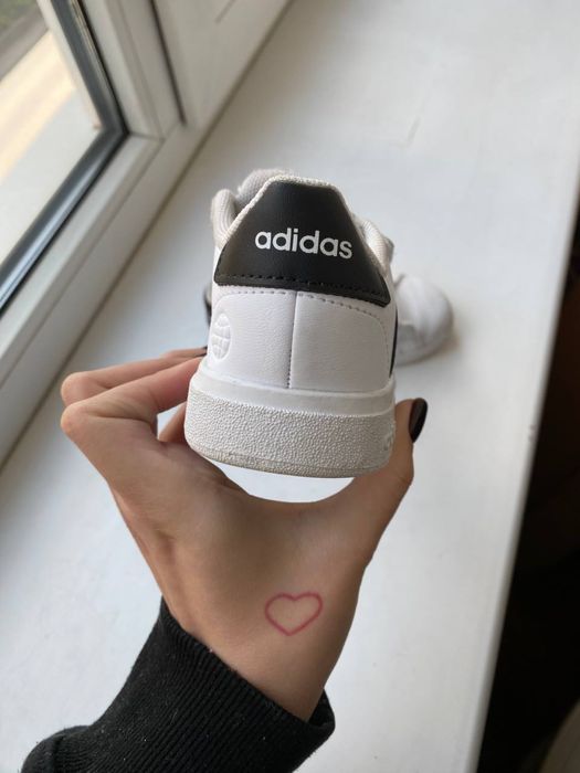 Кросівки дитячі Adidas