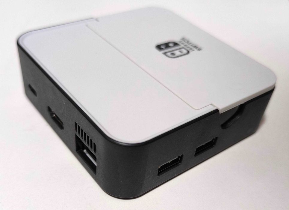 Док станція TV Doc Switch 6в1 SW010