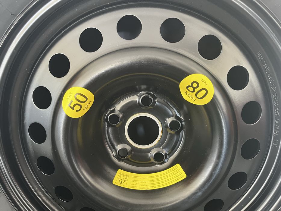 Pneu T145/80R18 novo