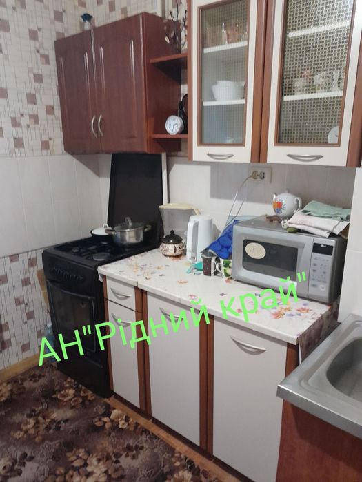 Продамо або поміняємо 1у кв на Бл.Леваді на 1-у або 2-у р-нАлмазний.