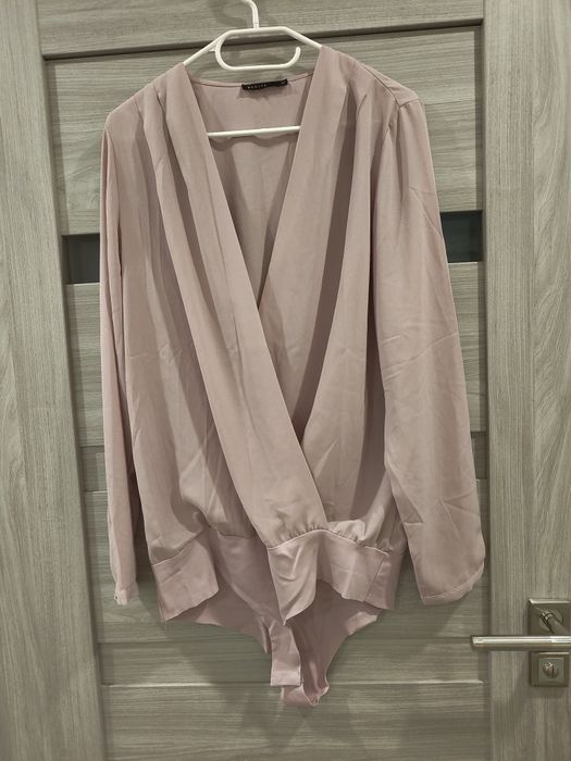 Body damskie Mohito XL